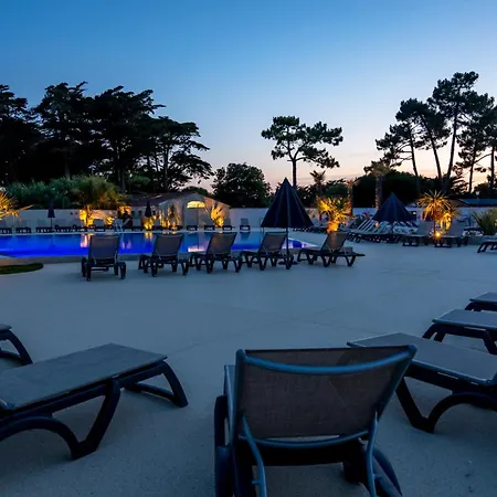 Campsite Les Grenettes Sainte-Marie-de-Re