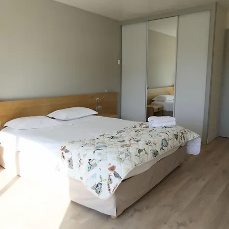 Campeggio Camping Les Grenettes Sainte-Marie-de-Ré