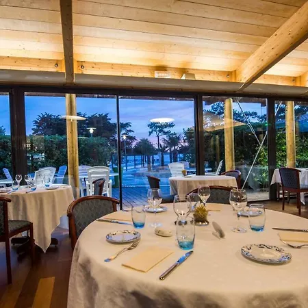 Campeggio Camping Les Grenettes 5*