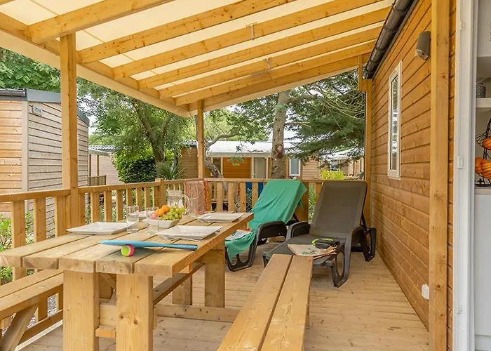 Camping Les Grenettes Les Grenettes