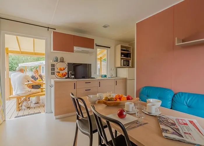 Camping Camping Les Grenettes 5*