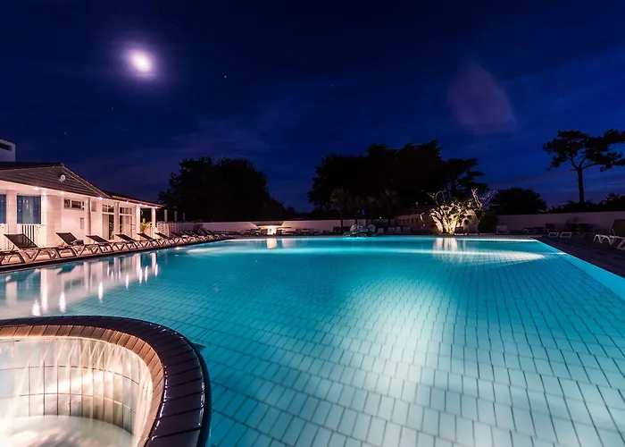 Camping Les Grenettes Camping 5*